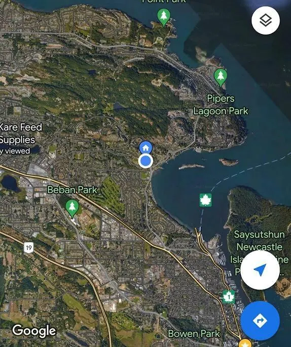 Apartment Bright Private Suite Near Departure Bay Beach Nanaimo